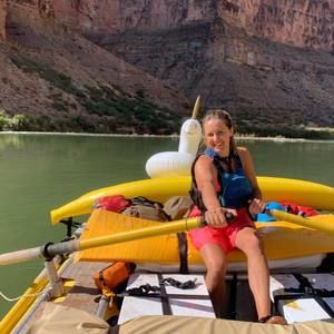 Meet your Posher, Adrienne